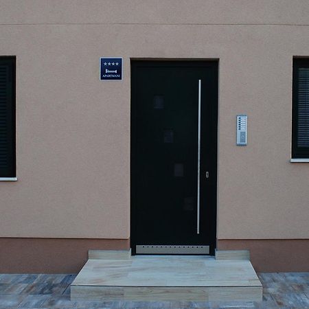Apartments Dujic Tribalj Habitación foto