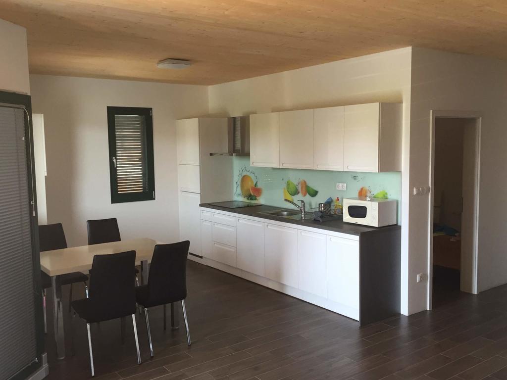 Apartments Dujic Tribalj Habitación foto
